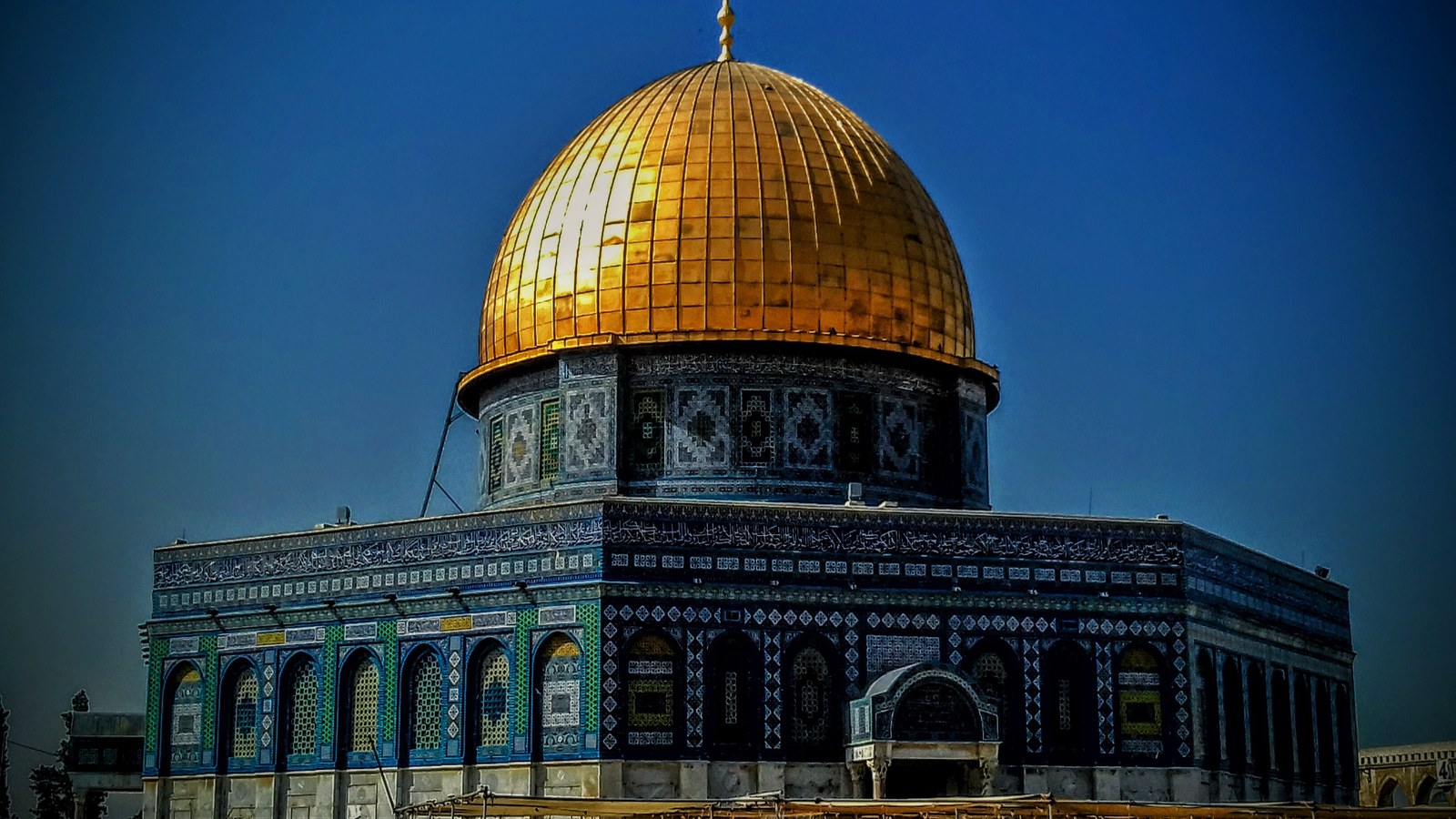 قبة الصخرة في ضوء الأصيل
